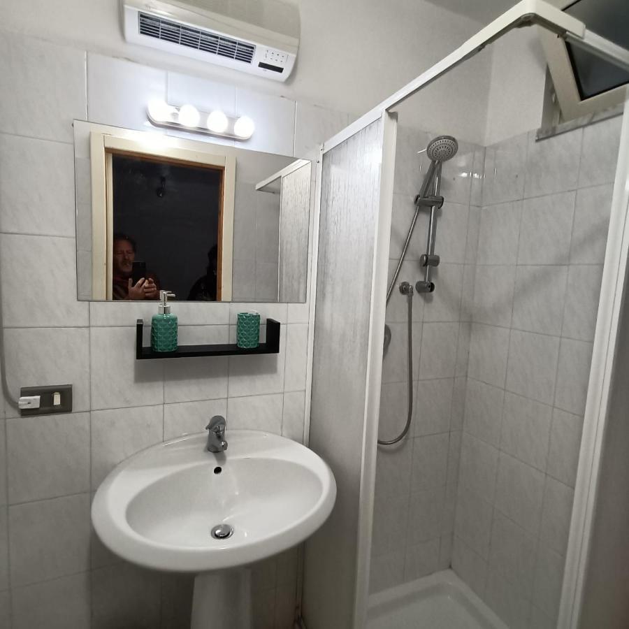 Ferienwohnung Via Roma Caserta Exterior foto